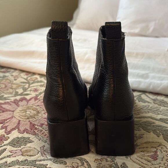 Seyshelles | Size 9 Black Ankle Boots - Picture 6 of 7